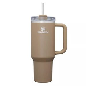Stanley New Hearth & Hand Basic Brown Flowstate Quencher H2.0 Tumbler 40 oz.